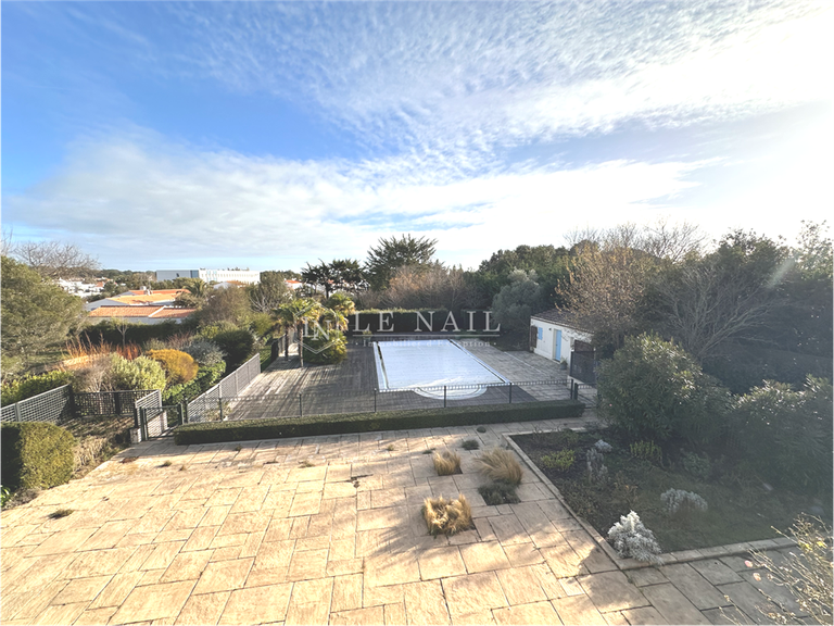 House Noirmoutier-en-l'Île - 7 bedrooms - 447m²