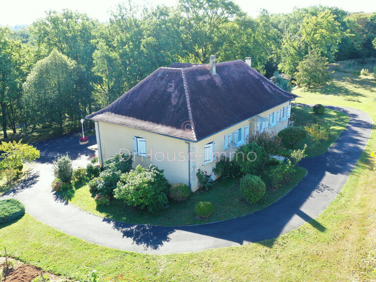 Vente Villa Notre-Dame-de-Sanilhac - 4 chambres