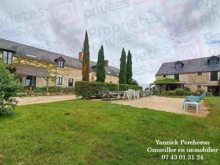 Vente Maison Noyant-Villages - 25 chambres