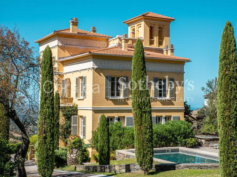 House Oletta - 8 bedrooms - 420m²