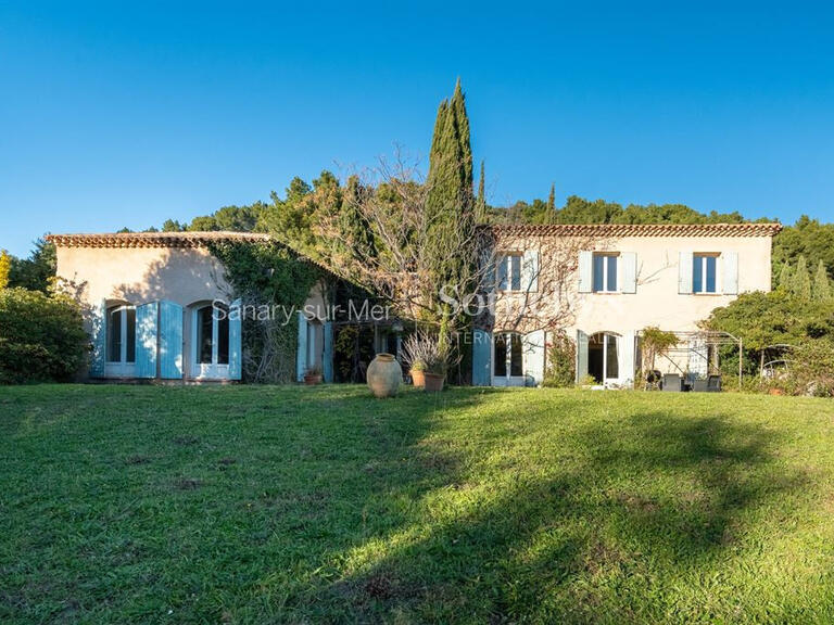 Maison Ollioules - 7 chambres - 390m²