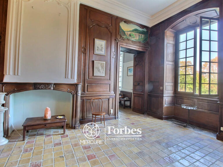 Château Oloron-Sainte-Marie - 6 chambres - 630m²