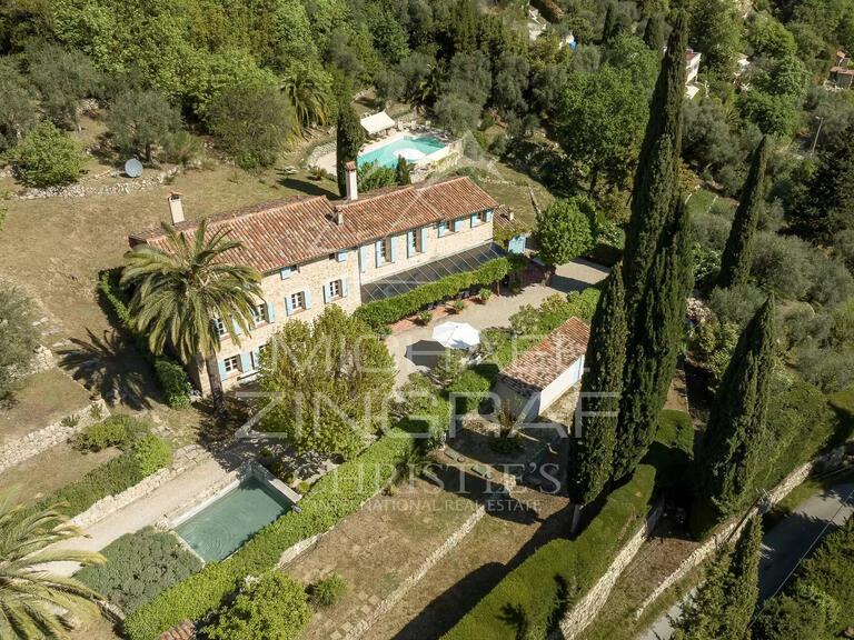 Villa Opio - 5 bedrooms - 340m²