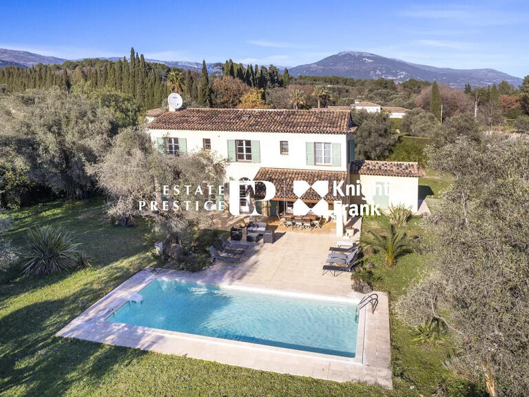 Villa Opio - 4 bedrooms - 195m²