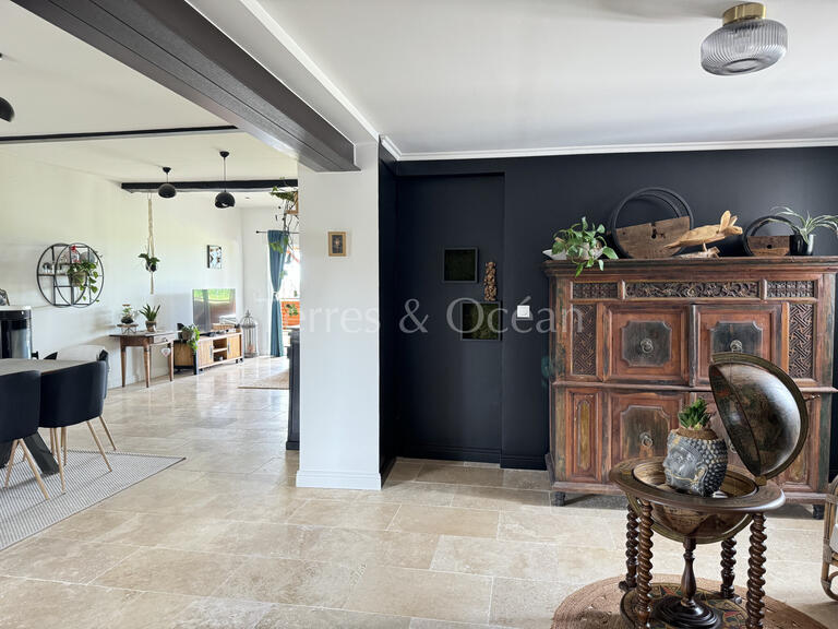 House Orist - 5 bedrooms - 264m²