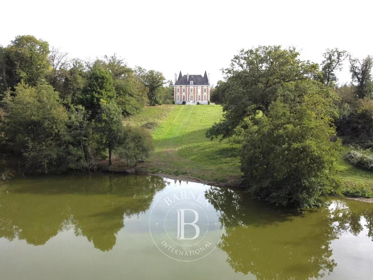 Castle Orléans