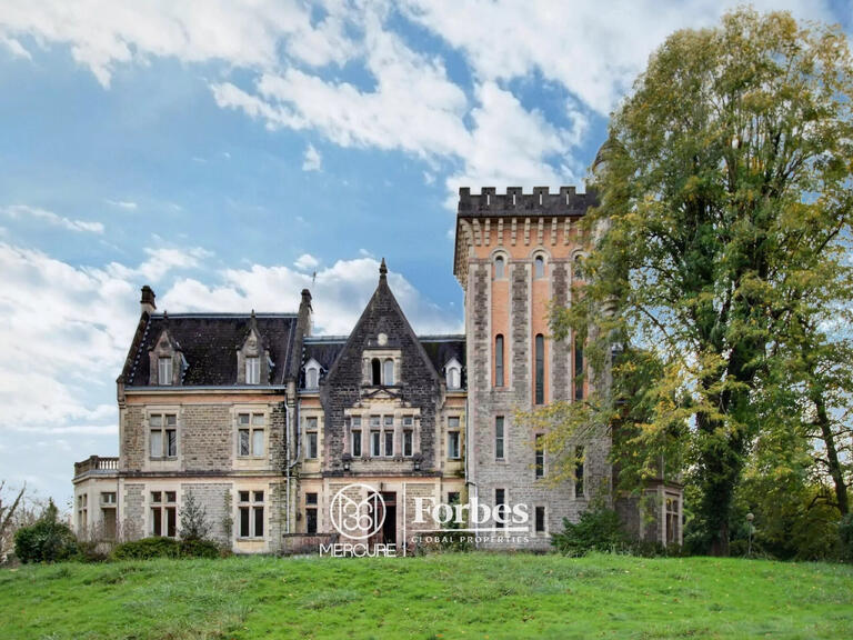 Château Orthez - 15 chambres - 1150m²