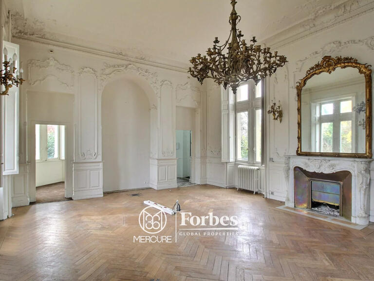 Castle Orthez - 15 bedrooms - 1150m²