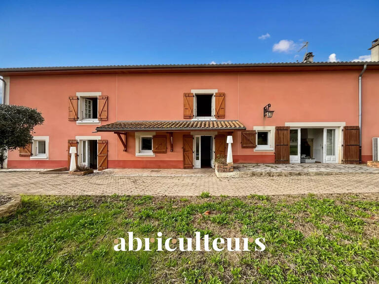 House Oytier-Saint-Oblas - 4 bedrooms - 340m²