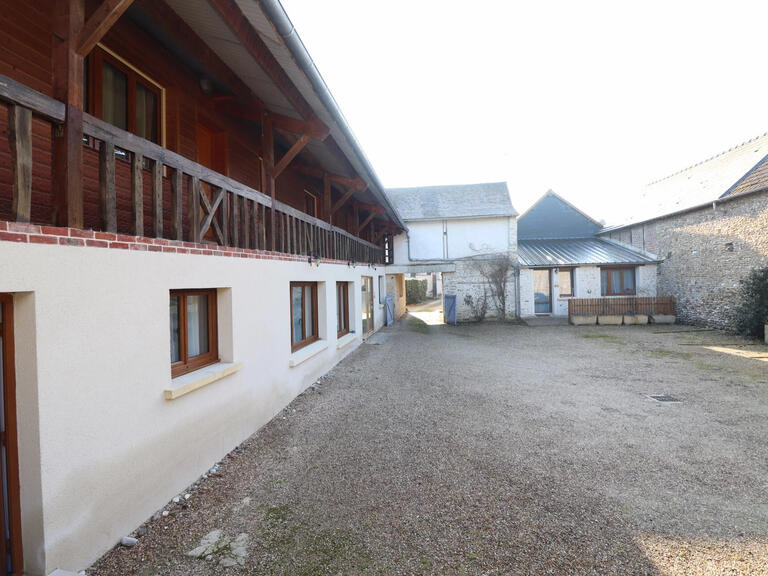 Maison Pacy-sur-Eure - 250m²