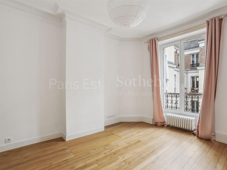 Appartement Paris 10e - 4 chambres - 171m²