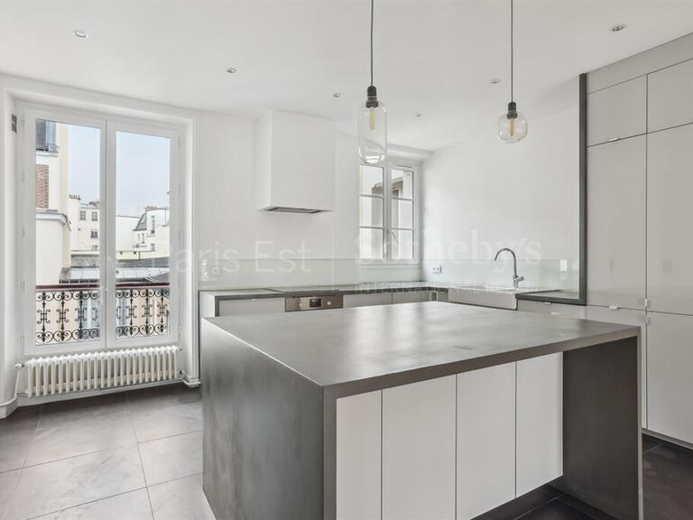 Appartement Paris 10e - 4 chambres - 171m²