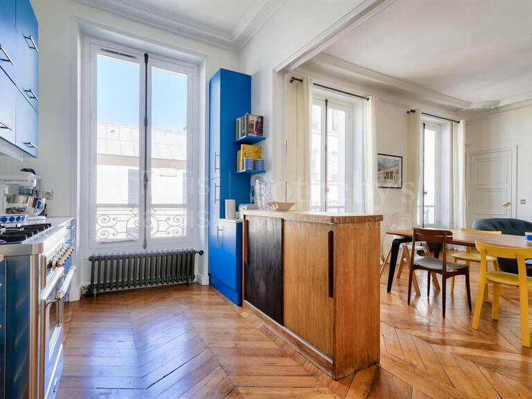 Appartement Paris 10e - 4 chambres - 175m²