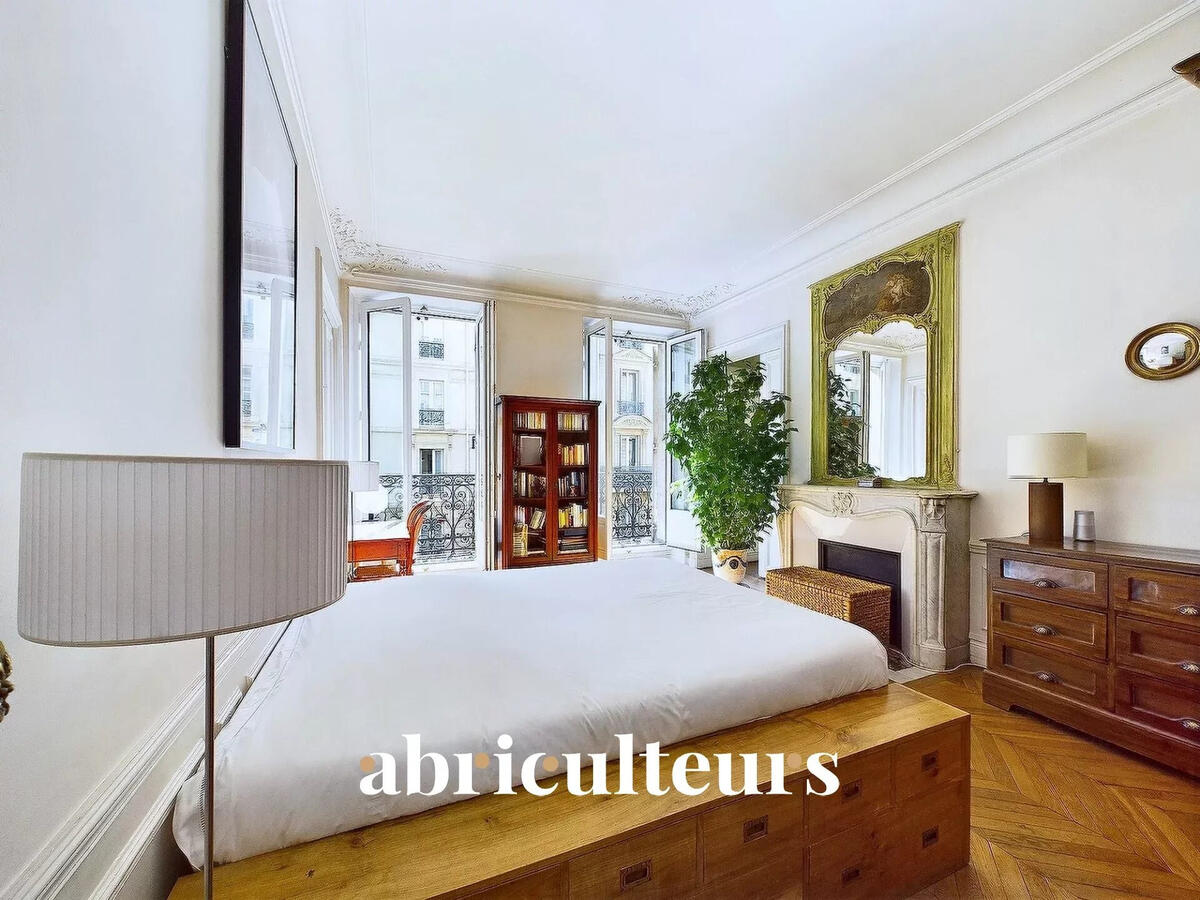 Appartement Paris 10e