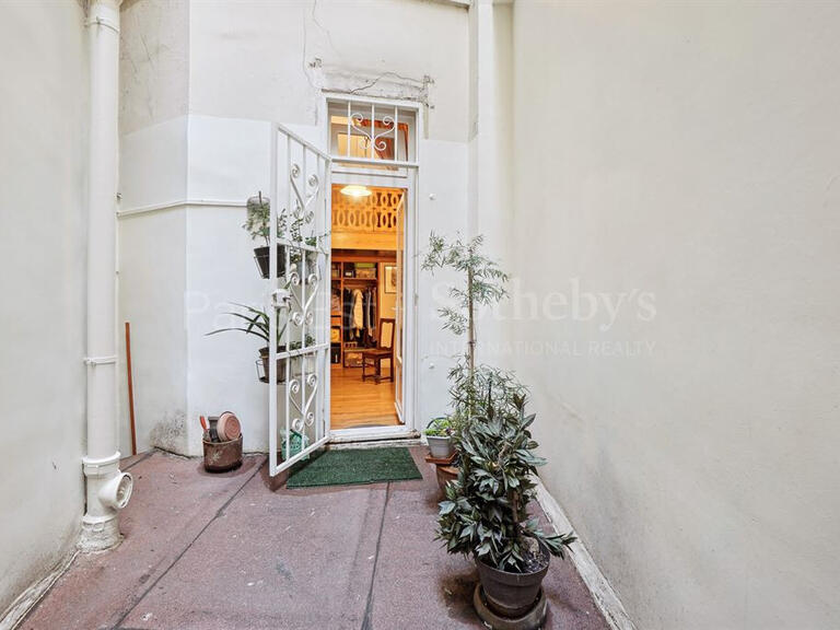 Apartment Paris 10e - 2 bedrooms - 130m²