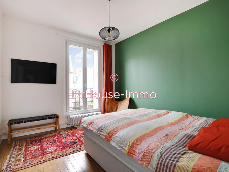 Appartement Paris 10e - 2 chambres - 90m²