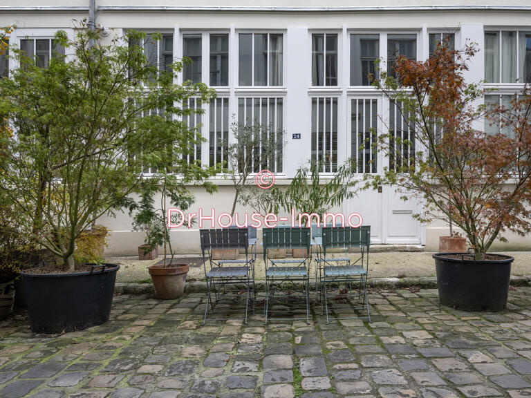 Appartement Paris 10e - 2 chambres - 132m²