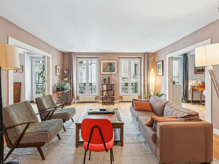 Apartment Paris 10e - 3 bedrooms - 154m²