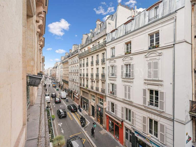 Appartement Paris 10e - 3 chambres - 154m²