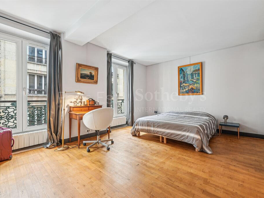 Apartment Paris 10e