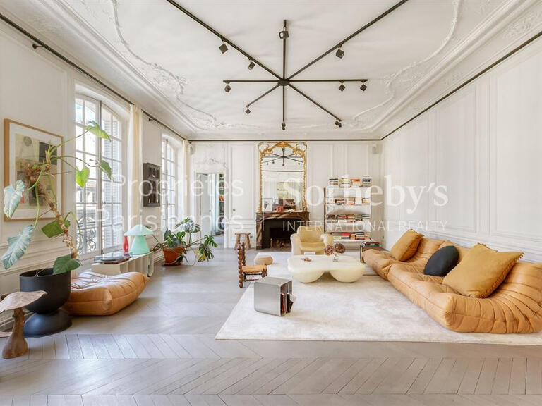 Apartment Paris 10e - 4 bedrooms - 205m²