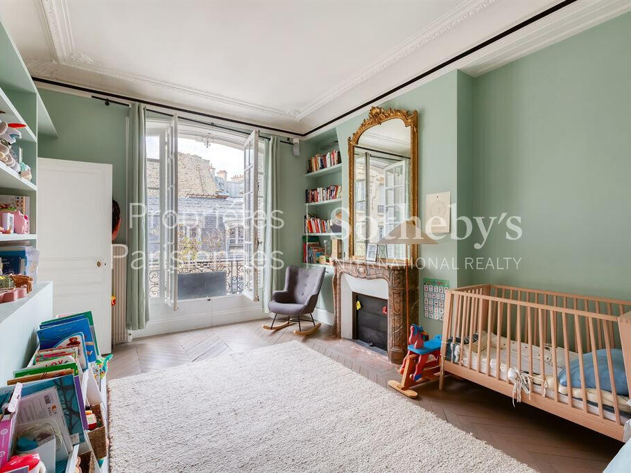 Apartment Paris 10e