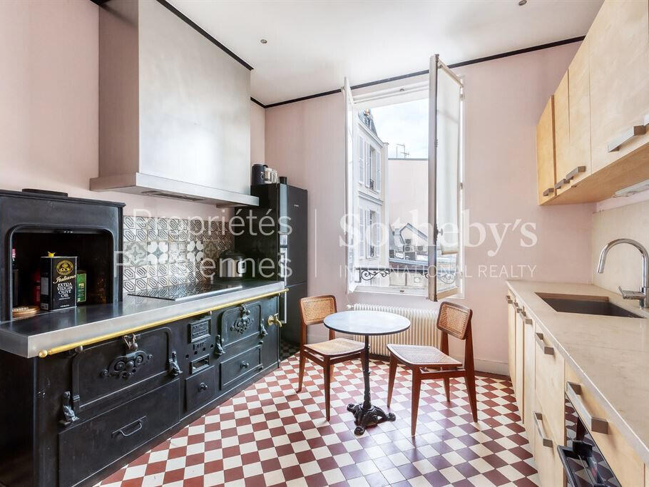 Apartment Paris 10e