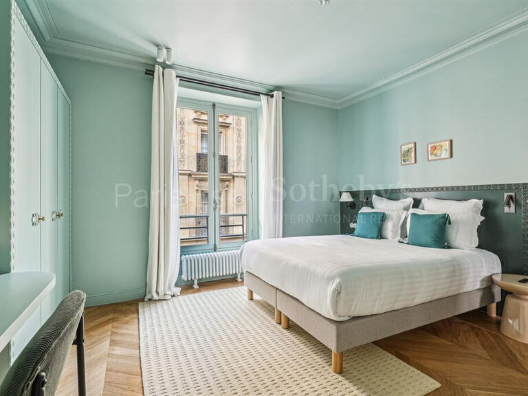 Apartment Paris 10e - 3 bedrooms - 76m²