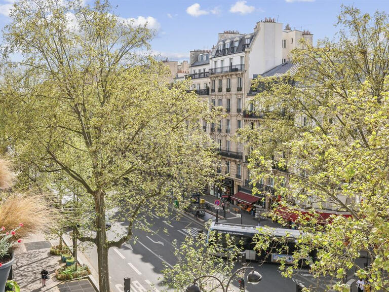 Appartement Paris 11e - 5 chambres - 138m²