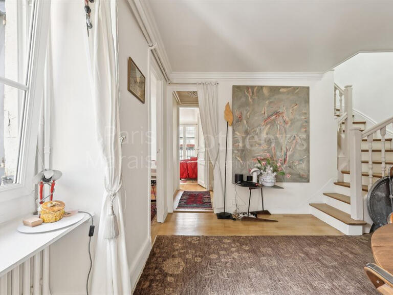 Apartment Paris 11e - 5 bedrooms - 138m²