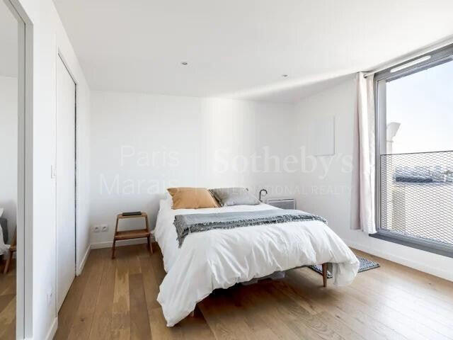 Apartment Paris 11e - 4 bedrooms - 108m²