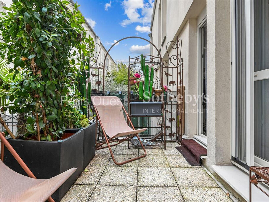 Apartment Paris 11e