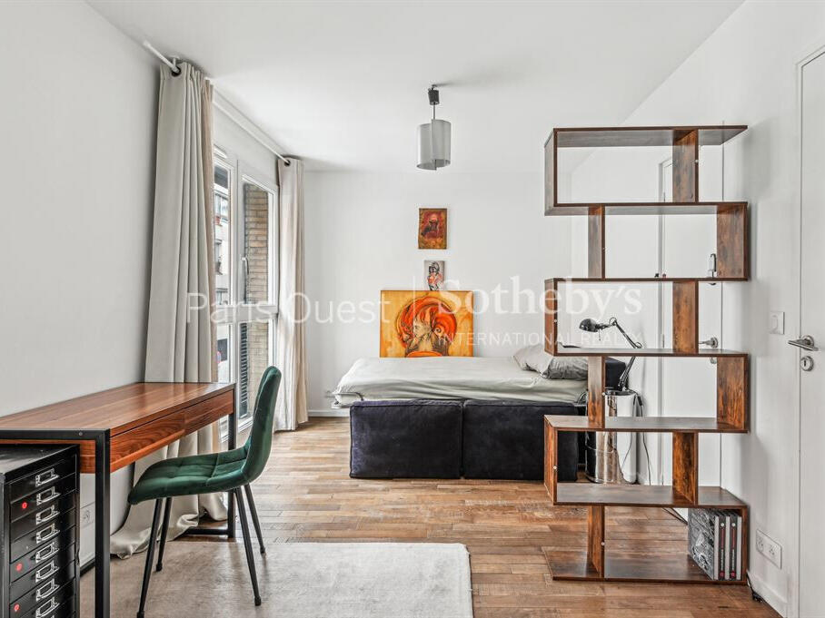 Apartment Paris 11e