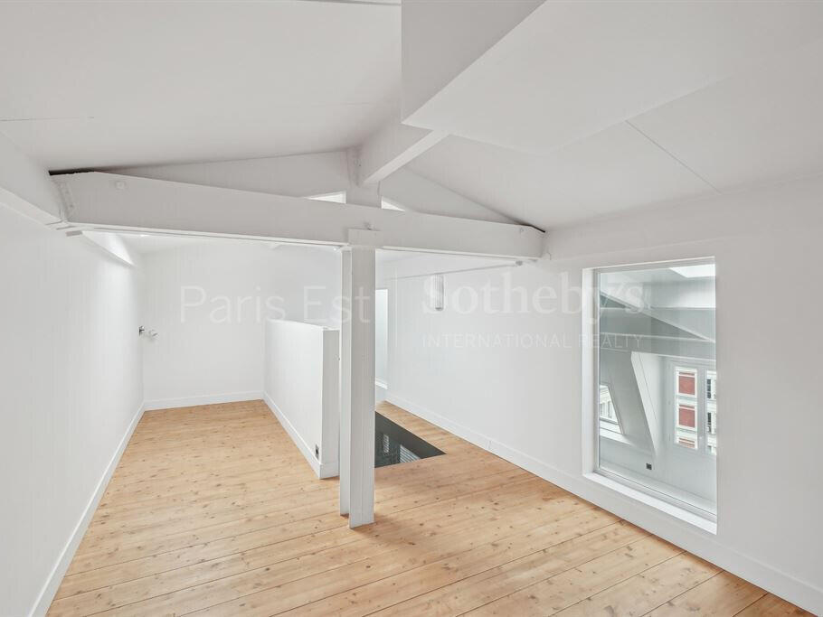 Apartment Paris 11e