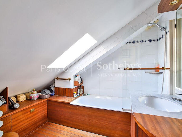 Apartment Paris 15e - 4 bedrooms - 140m²