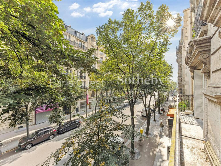 Appartement Paris 15e - 3 chambres - 104m²