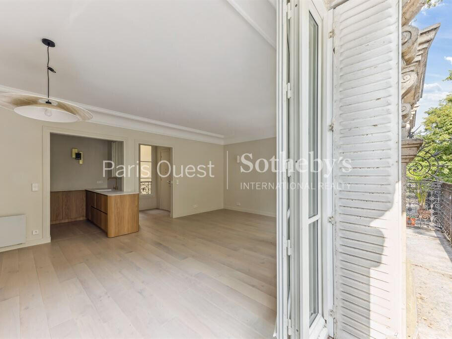 Apartment Paris 15e