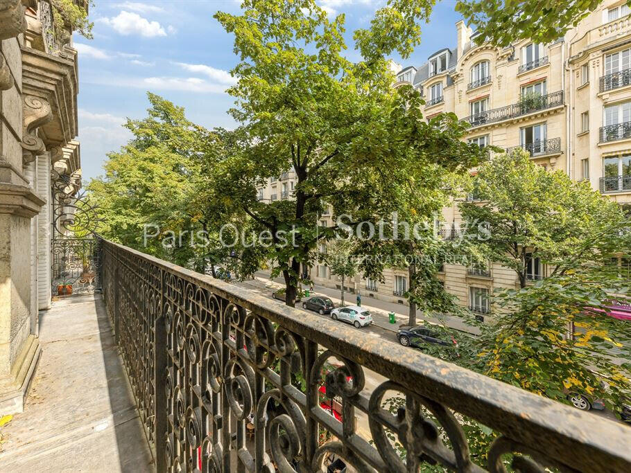 Apartment Paris 15e