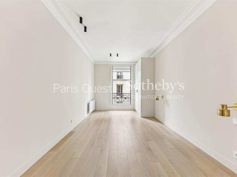 Appartement Paris 15e - 3 chambres - 104m²