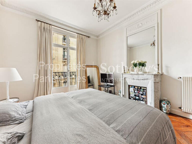 Appartement Paris 15e - 2 chambres - 81m²