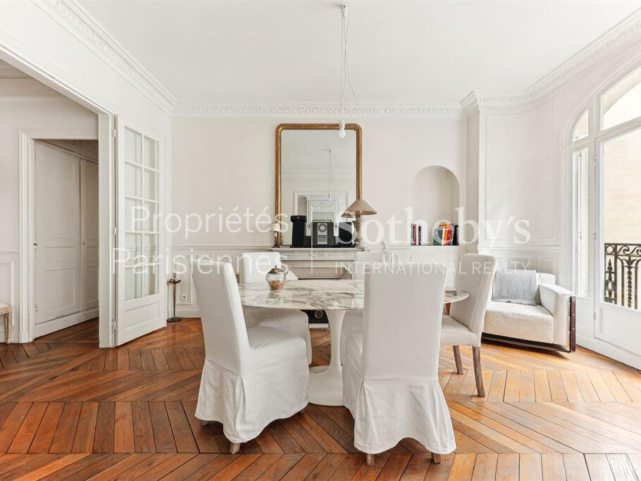 Apartment Paris 15e