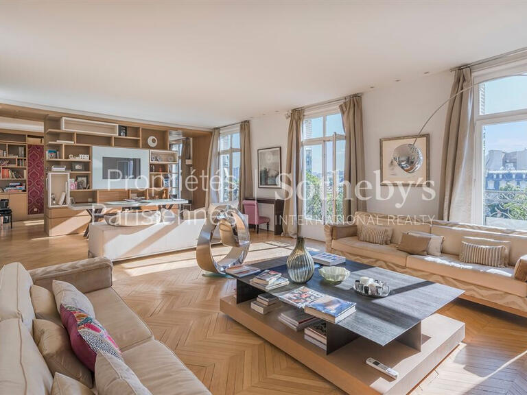 Appartement Paris 16e - 4 chambres - 270m²