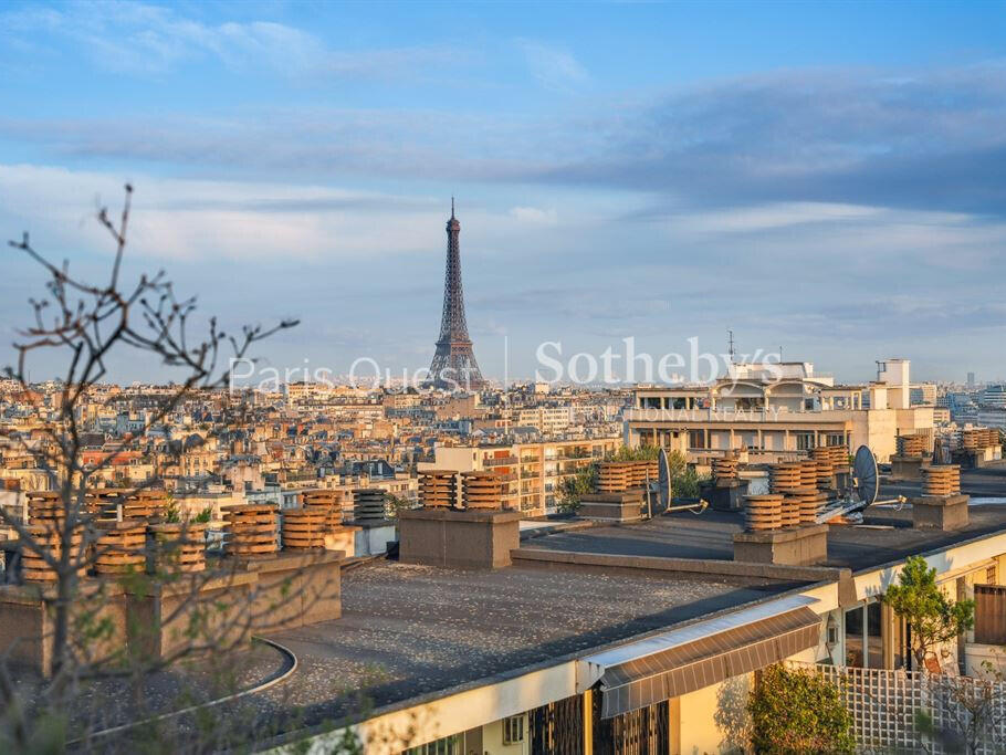 Apartment Paris 16e