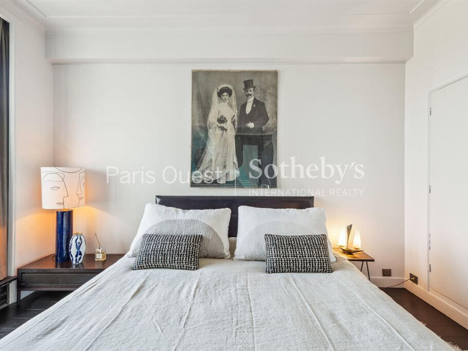 Apartment Paris 16e