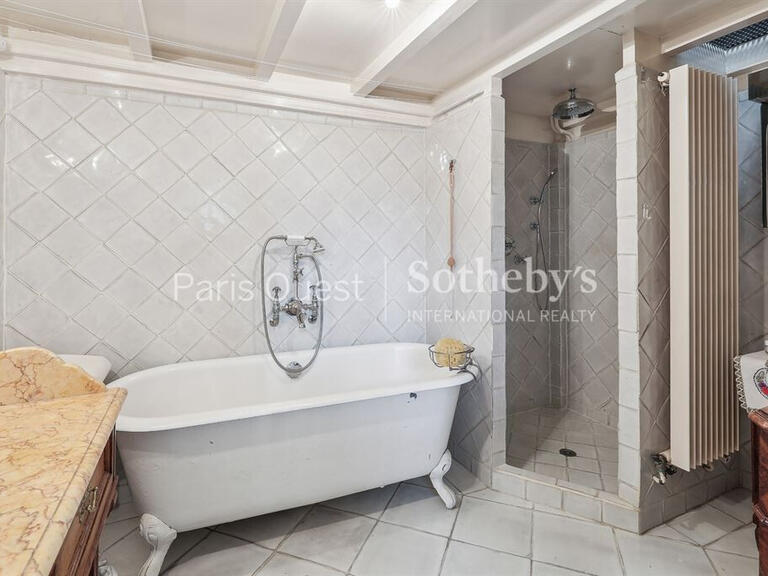 Apartment Paris 16e - 2 bedrooms - 101m²