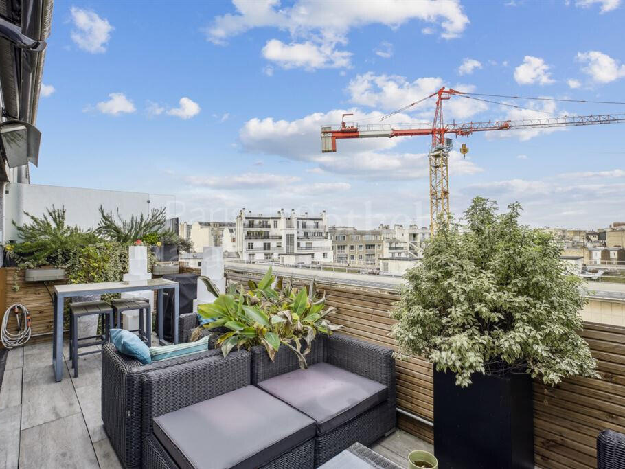 Apartment Paris 16e