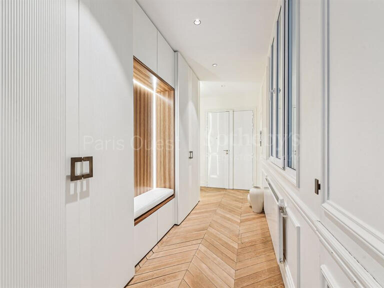 Apartment Paris 16e - 3 bedrooms - 122m²