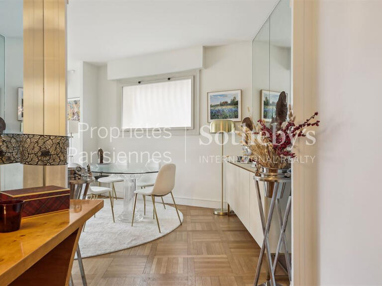 Appartement Paris 16e - 1 chambre - 71m²