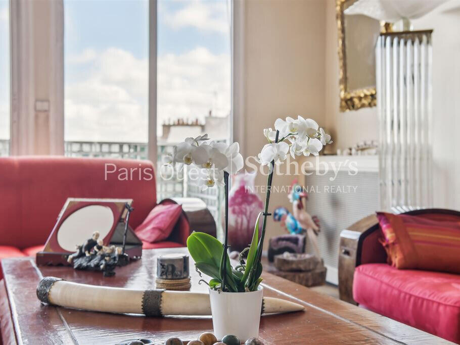 Apartment Paris 16e