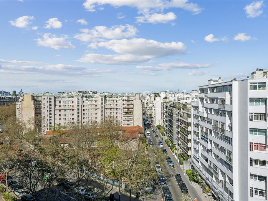 Apartment Paris 16e